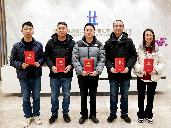 1674012869893051842.jpg 潘老師.jpg